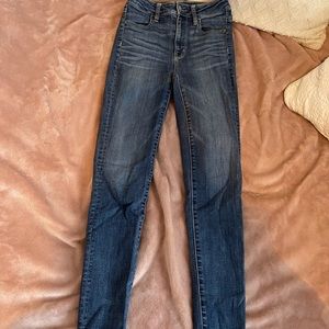 Woman Jeans - American Eagle 👖